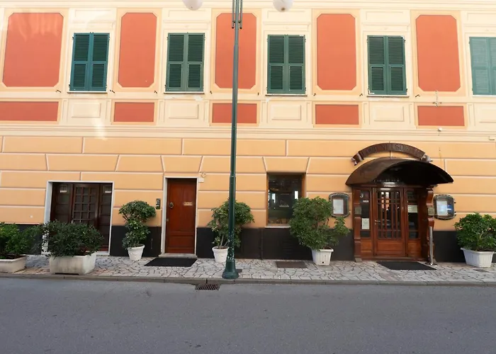 331 - Lord Nelson Appartamento Fronte e Vista Mare 4 Chiavari
